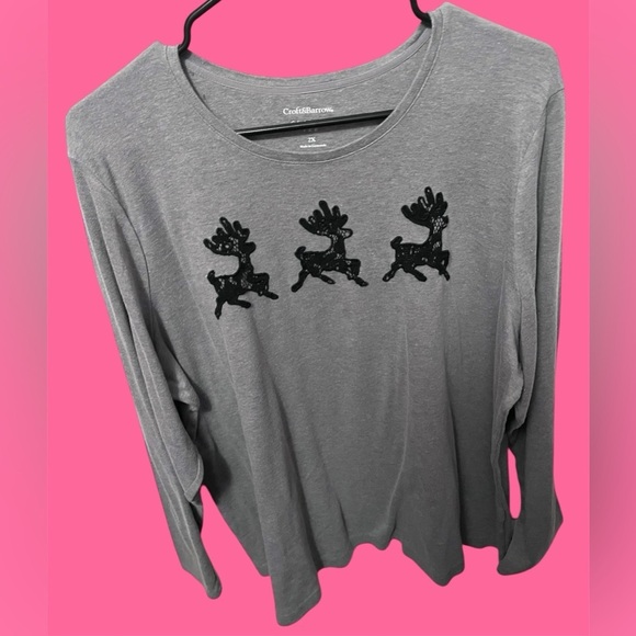 Gray Long Sleeve Top with Black Reindeer Design​ - Picture 1 of 4